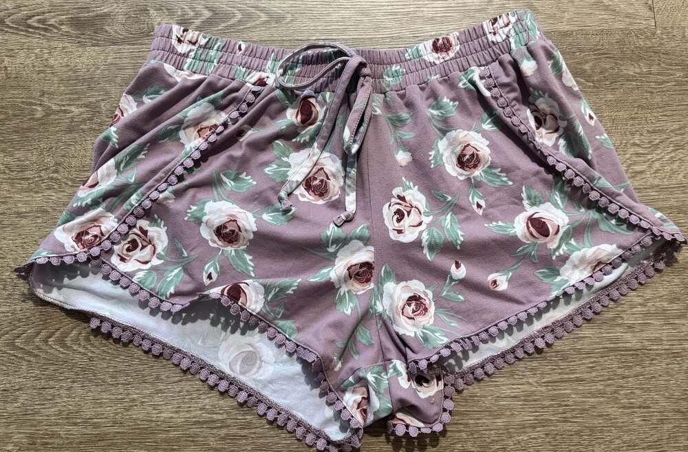 Just Be Floral Pom-Pom Trim Shorts